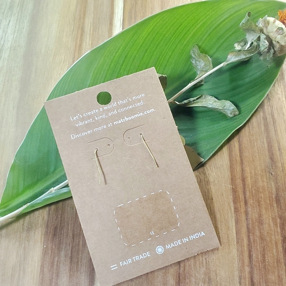MATR BOOMIE Chameli Leaf Drop Earrings Gold Tone NWT - Picture 3 of 4